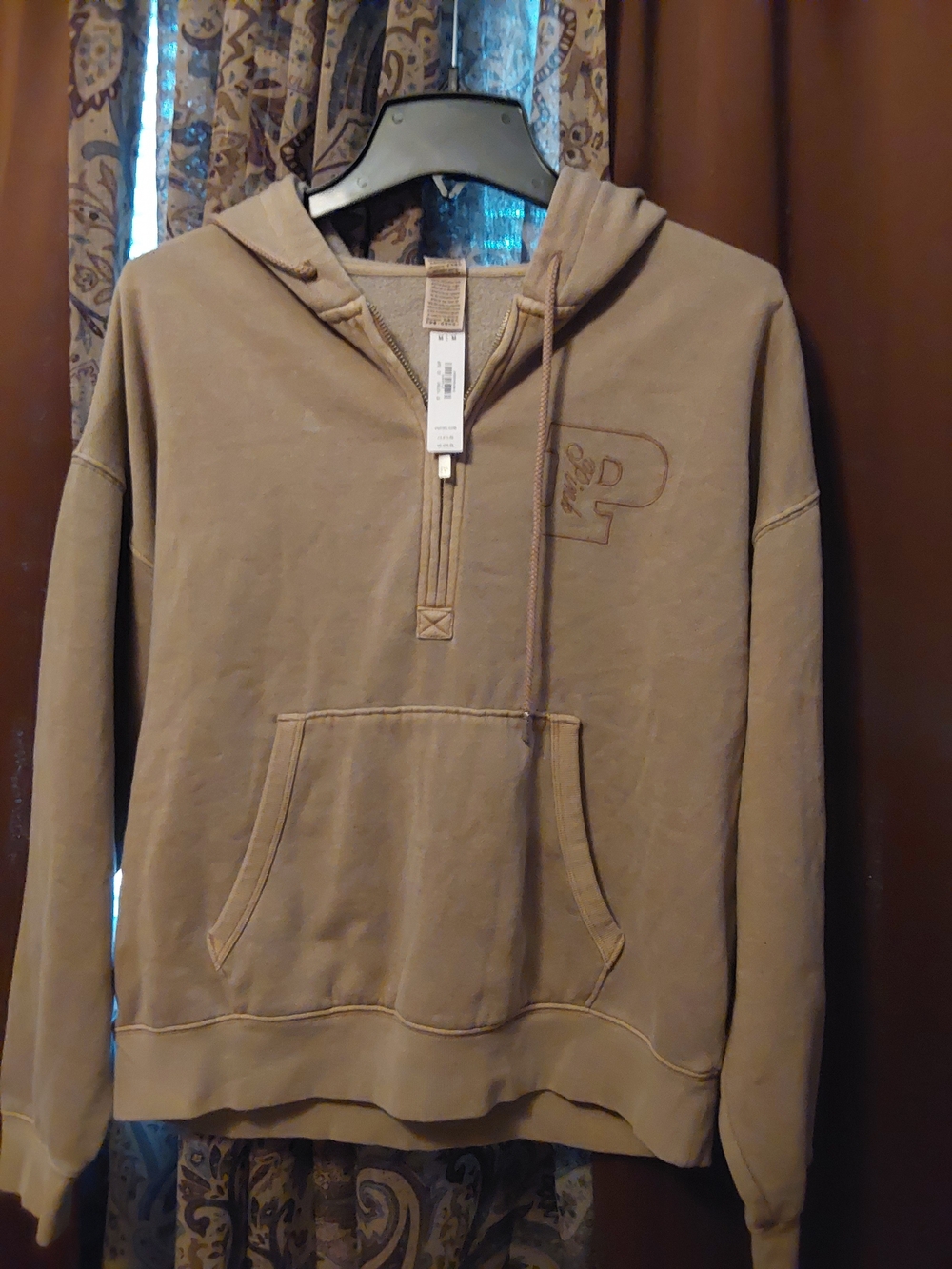 Womans Brand New PINK SWEATSHIRT, TAUPE